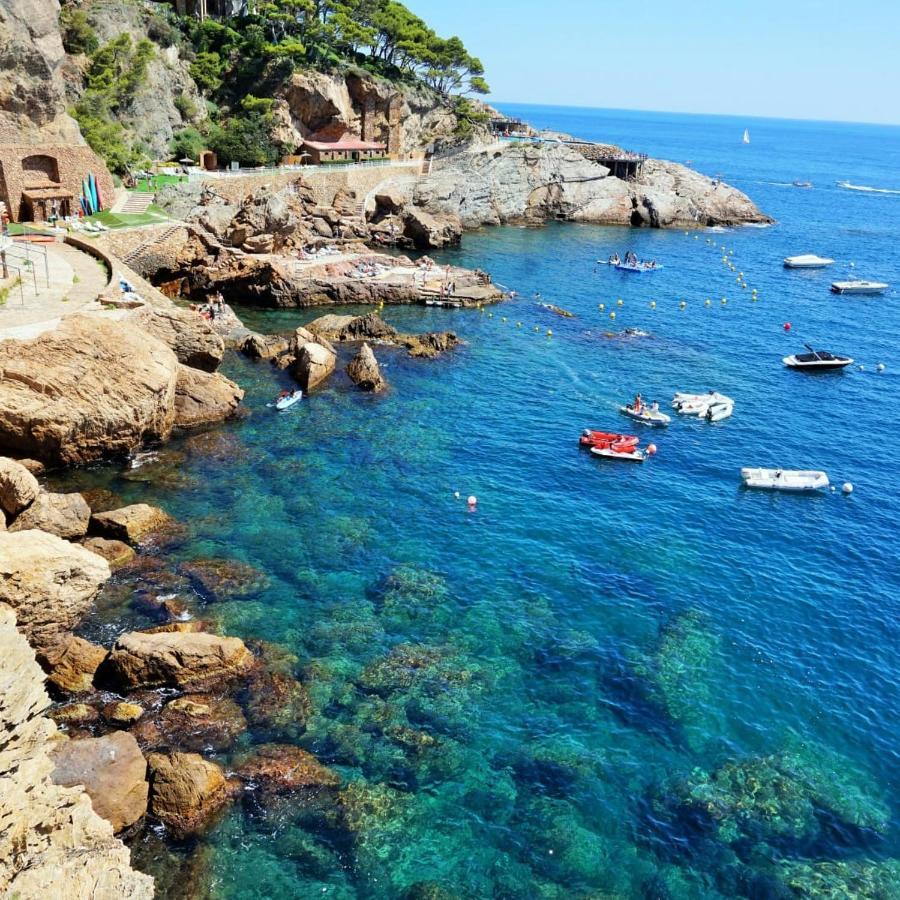 Cap Sa Sal Begur Primera Linea De Mar Con Terraza Kültér fotó
