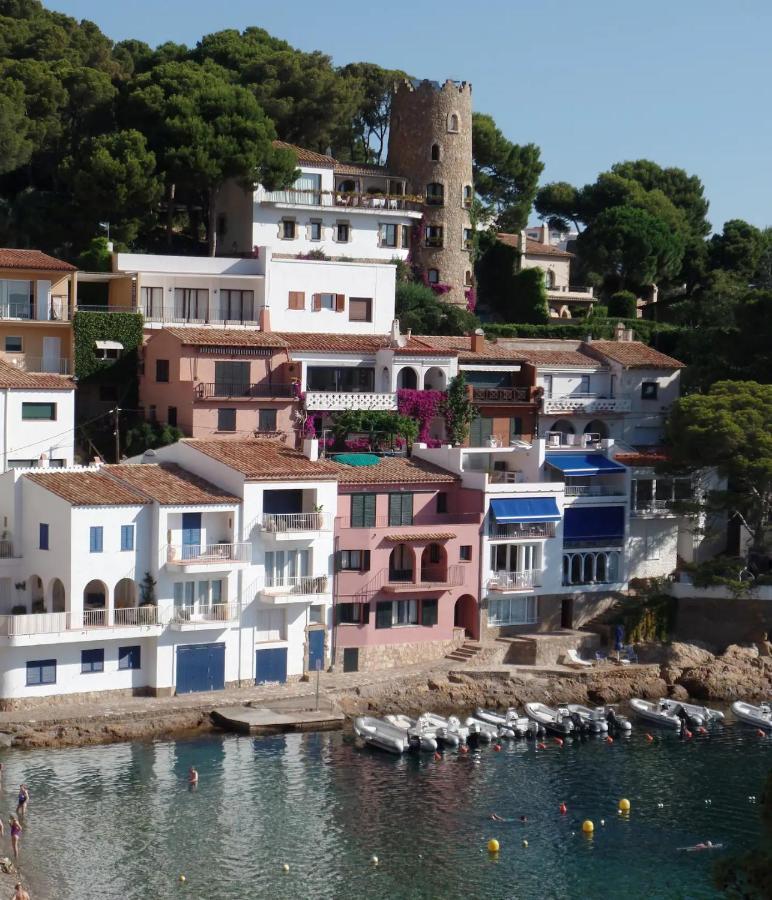 Cap Sa Sal Begur Primera Linea De Mar Con Terraza Kültér fotó